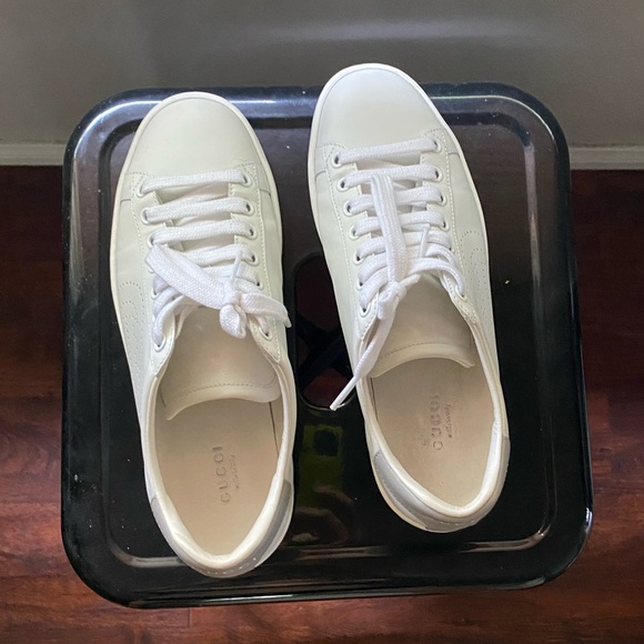 White Gucci - Picture 5 of 8